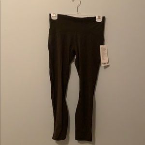 Train Times Lululemon Crops